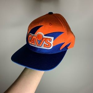 Vintage Cleveland Cavaliers Sharktooth Snapback